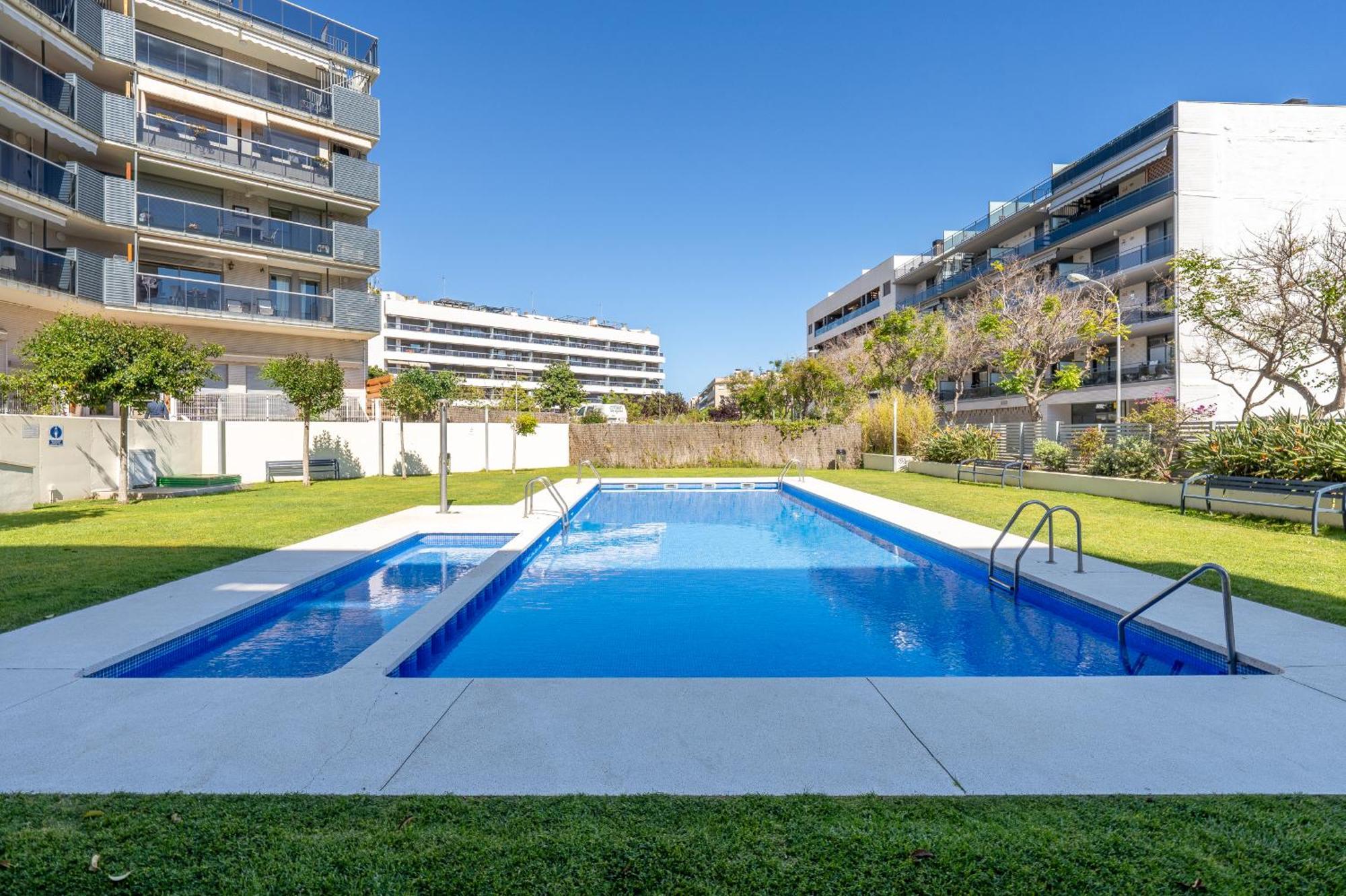 Hauzify I Apartament Mestral Cambrils Ngoại thất bức ảnh